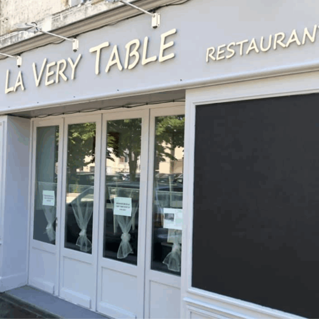 la very table